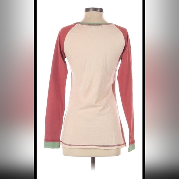 Delila Long-sleeve Tribal Graphic Print top - Picture 2 of 2